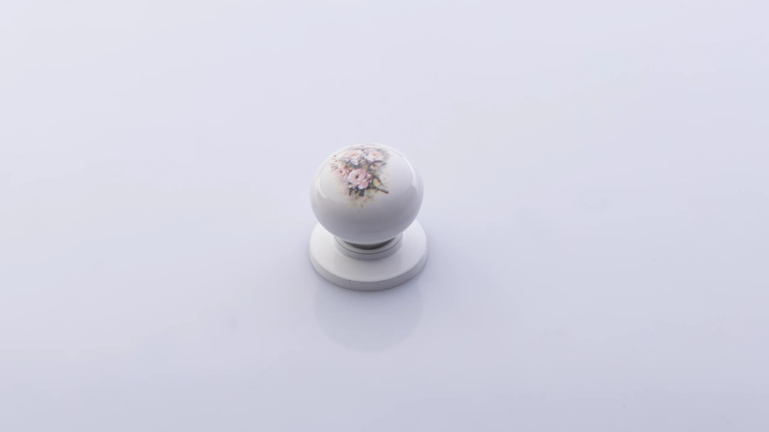 کلاسیک سفید 0115