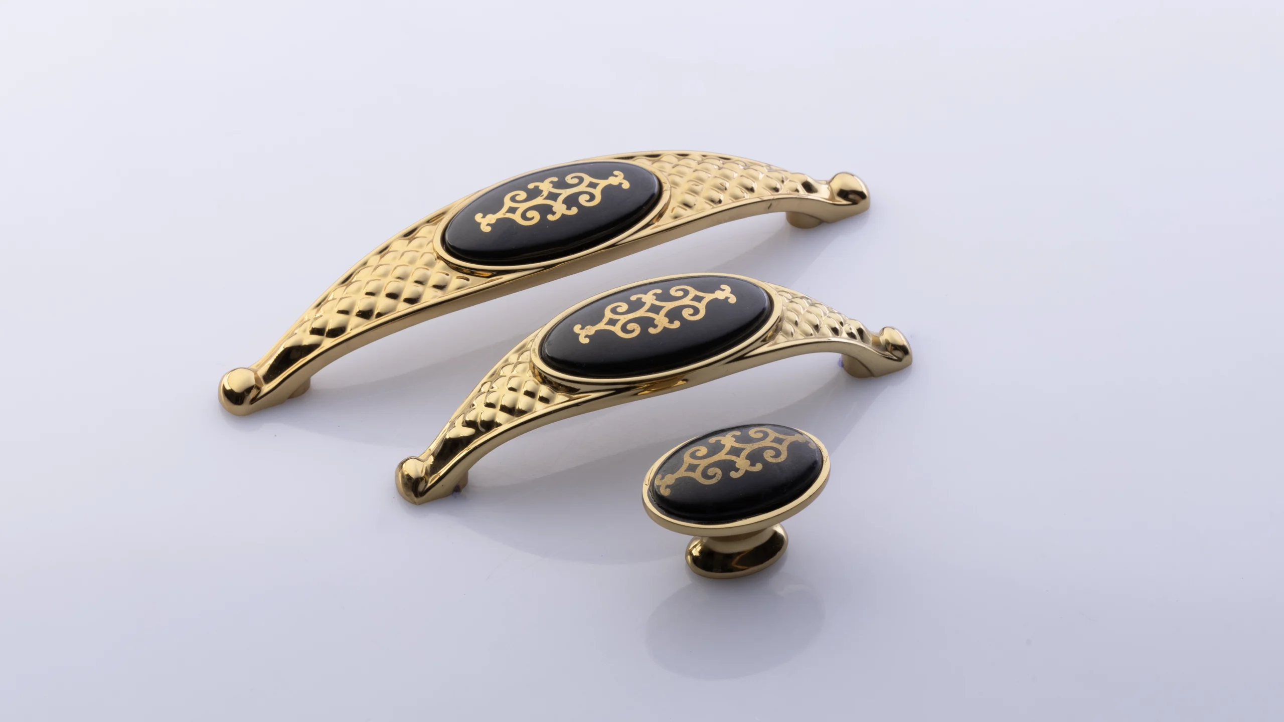 کارینو طلایی 0728