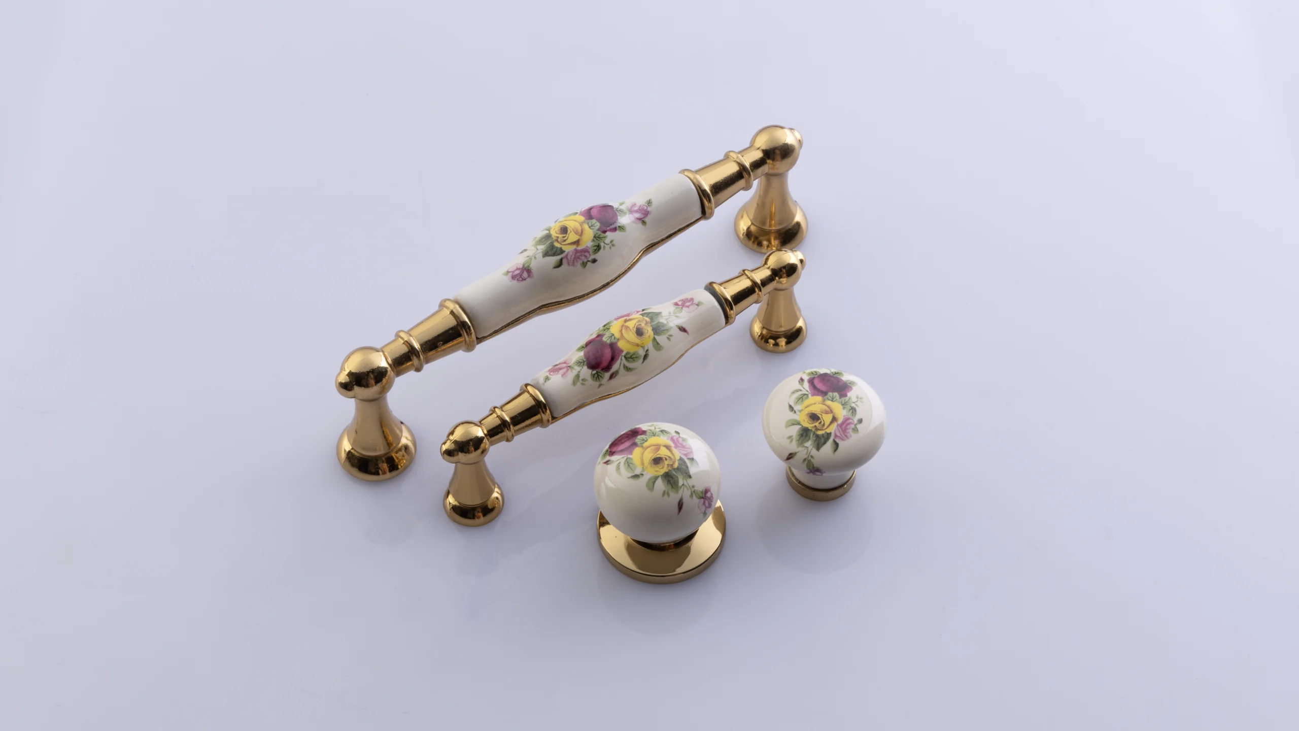 کلاسیک طلایی 0201