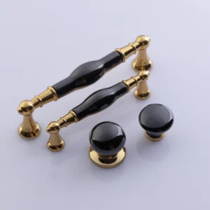 کلاسیک طلایی 0700