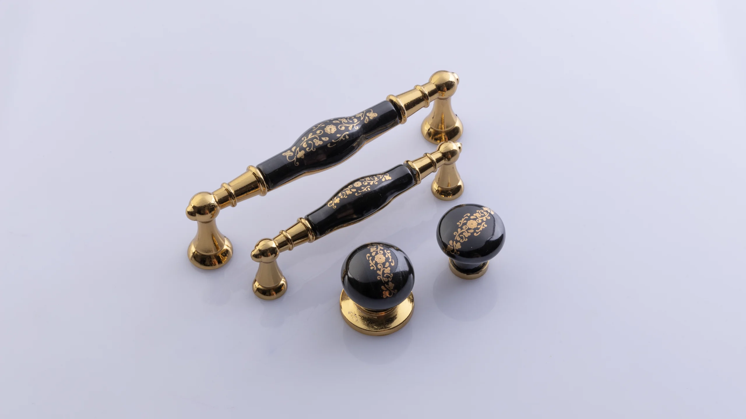 کلاسیک طلایی 0711